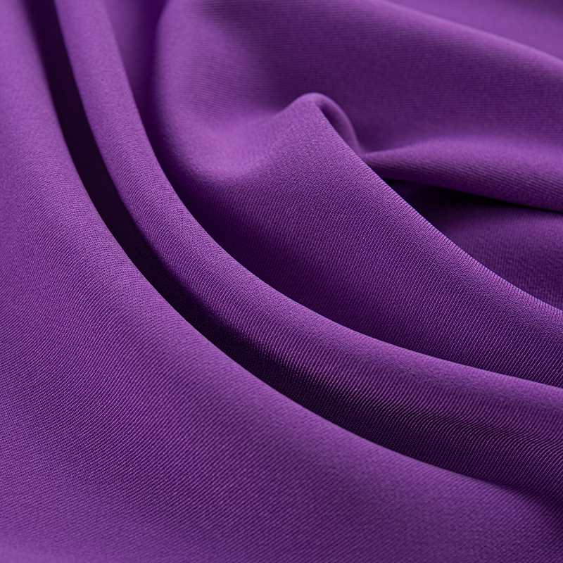 HY070 Roxo trama de seda composta estiramento 2/2 tecido de sarja para roupas